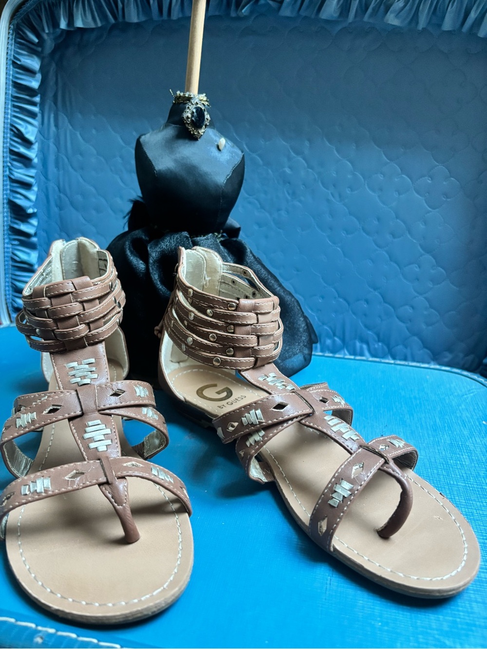 G by Guess GG Rippa Sandals size 7